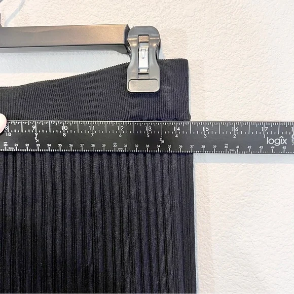 Wilfred Zeta Ribbed Midi Skirt w/ Slit Black L Aritzia Knit Pull On Minimalist - Picture 6 of 15